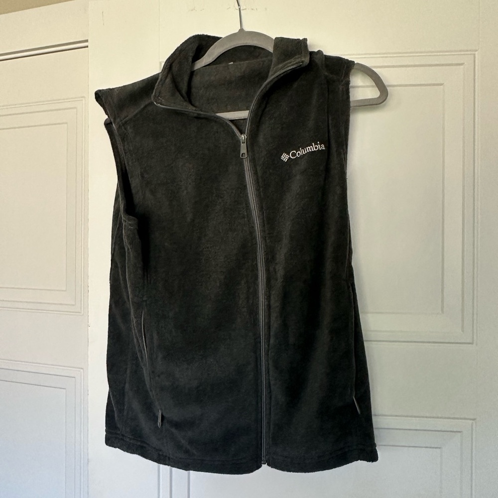 Columbia Charcoal Fleece Vest